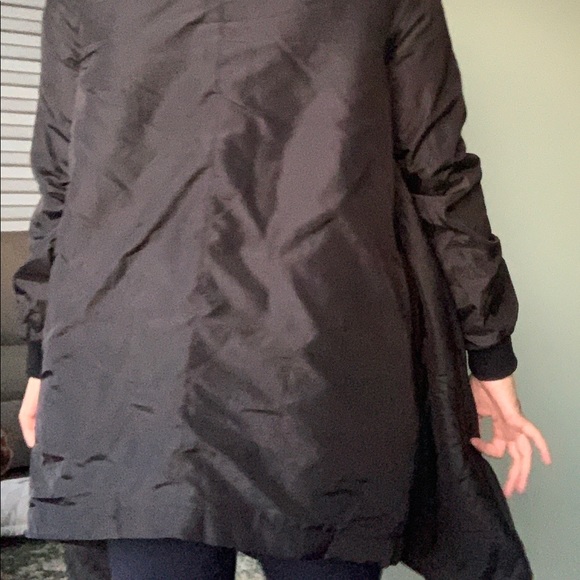 BCBG fall/spring black jacket XS - Picture 6 of 7
